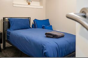 Spacious 4BR City Centre Apartment Dundee