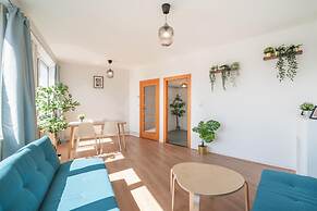 Large Antwerp City Center Apartments2bbns