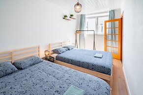 Large Antwerp City Center Apartments2bbns