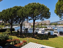 Marina View Stay for Four