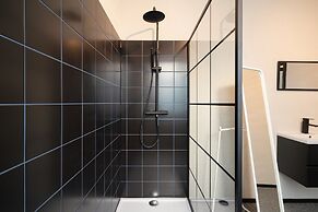 Comfortable 2br/14p Apartment - Central Antwerp
