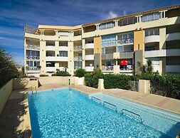 Cap D'agde Large Beach Stay for Eight
