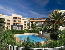 Cap D'agde Large Beach Stay for Eight