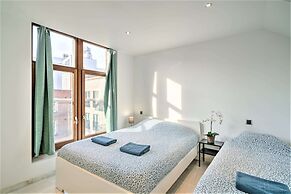 9-persons Apartment in Centre of Antwerp