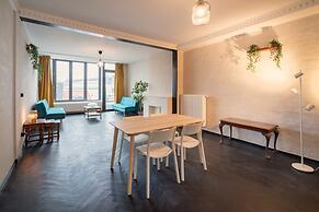 2BR City Stay - Grand Central Area