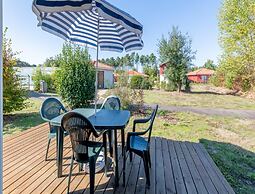Home for 8 With Pool and Sauna