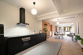 3BR Apartment - Central Station Area