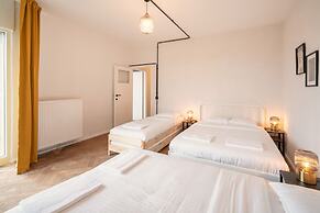 Spacious 3BR City Center Apartment - Antwerp