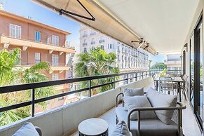 Modern Appartement a/c 2br/4p - Cannes