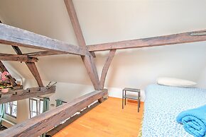 Elegant Duplex Apartment Antwerp