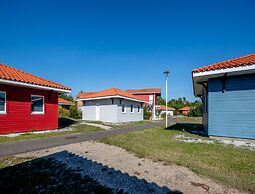 Modern Studio in Parentis-en-born