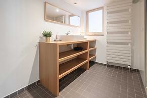 Spacious 11-person Stay in Antwerp