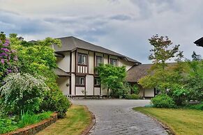 Blue Harbor Luxury Estate