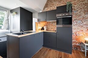 Two-bedroom Apartment by the River