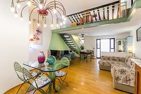 Secret Loft in Trastevere - Moro