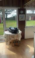 Cabin Sleeps 4 With Parking