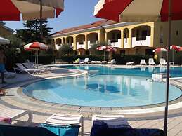 Recently Built Residence With Shared Pool-bibione