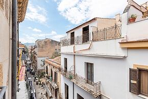 Ballar Duplex With Terrace by Wonderful Italy