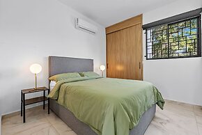 Modern 3BR Aldea Hortus Pool Access