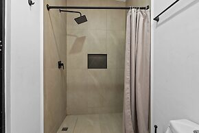 Modern 3BR Aldea Hortus Pool Access