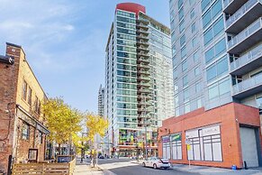 Calgary Tower & Stampede Park Urban Retreat