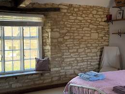 Charming 2 BD Cottage in Chipping Norton