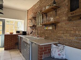 Charming 2 BD Cottage in Chipping Norton