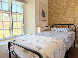 Charming 2 BD Cottage in Chipping Norton