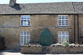 Charming 2 BD Cottage in Chipping Norton