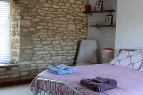 Charming 2 BD Cottage in Chipping Norton