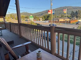 Merritt Lodge Motel