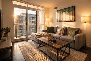 Toronto Lake Suites