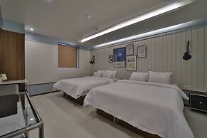 Gwangju Grand Maison Baobab Hotel