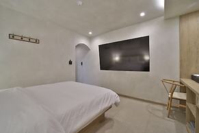 Gwangju Grand Maison Baobab Hotel