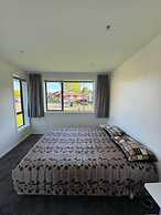Red Tussock Motel