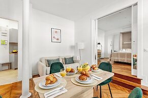 Bright Parisian 1BR by Champs