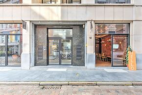 2-bedroom Apartment for 9 in Antwerp