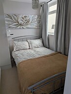 Bungalow Sleeps 4 With Parking