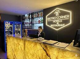 B Coner Hotel Bistro