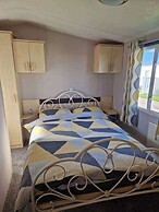 Cabin Sleeps 6 With Wifi