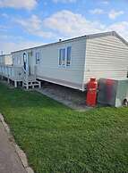 Cabin Sleeps 6 With Wifi