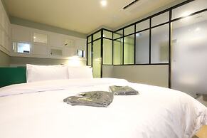Hotel Kkulbam Stay