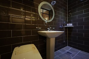 Hotel Kkulbam Stay