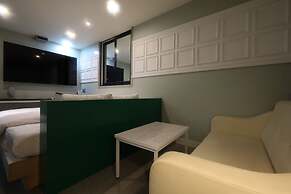 Hotel Kkulbam Stay