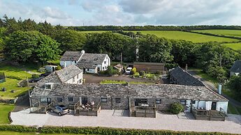 Courtyard Farm Cottages