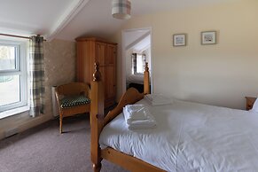 Courtyard Farm Cottages