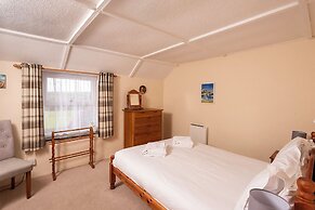 Courtyard Farm Cottages