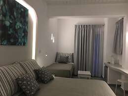 Mina Cozy Studios