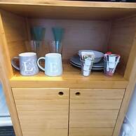Le Hub Roundhay Sleeps 2 With Garden Room