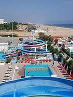 Smile Beach Hotel